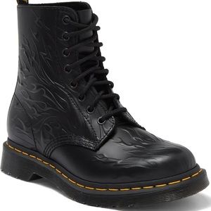 1460 Flames Lace-up Boot
DR. MARTENS